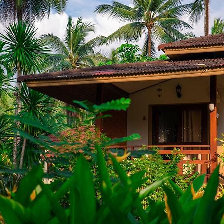 Villa Silent Palm Samui à Taling Ngam Beach Extérieur photo