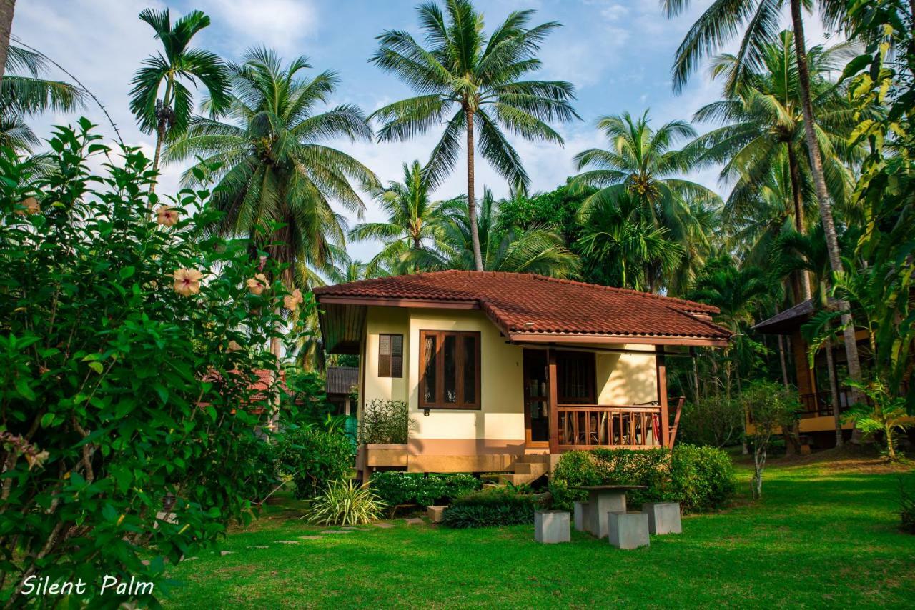 Villa Silent Palm Samui à Taling Ngam Beach Extérieur photo